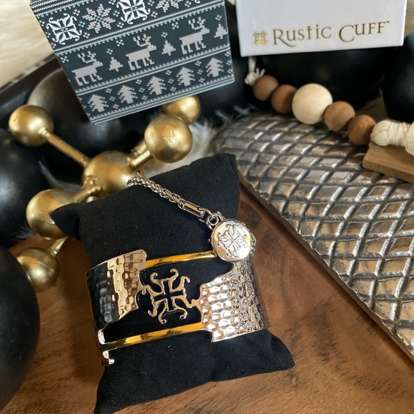 Rustic Cuff Box Set - Picture 2 of 7